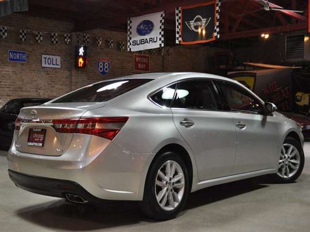 Toyota Avalon 2013 photo 5
